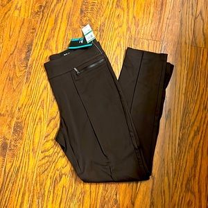 Brown Style & Co skinny pant Large